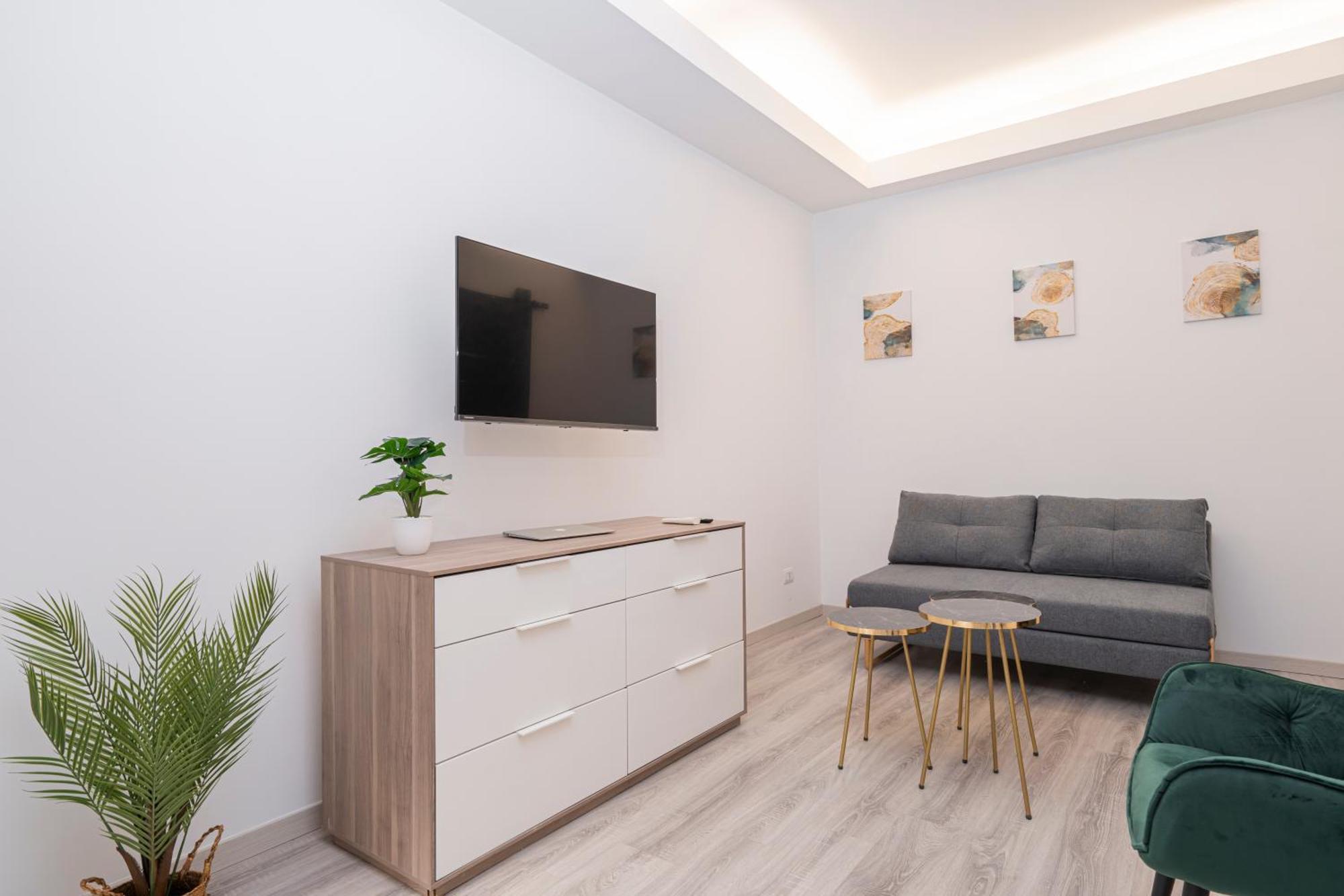 Piazza Cavour 90 Apartamento *